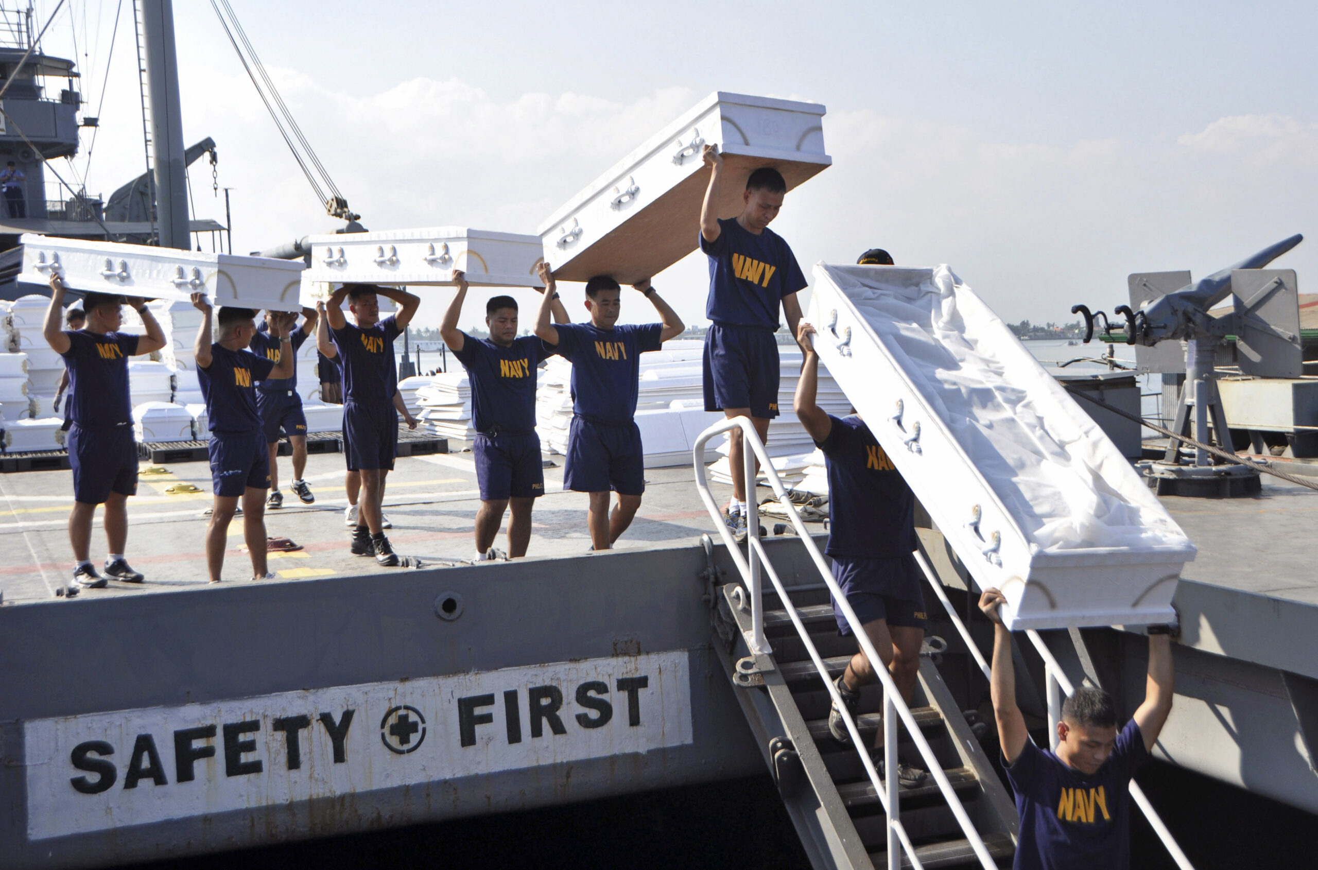 35 Filipino fishermen adrift since typhoon rescued