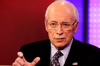 Cheney: Obama should apologize to Bush (video)