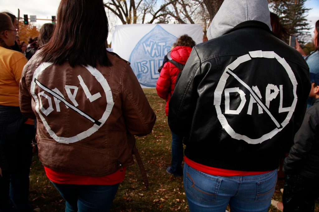 Veterans to defend pipeline protesters from police