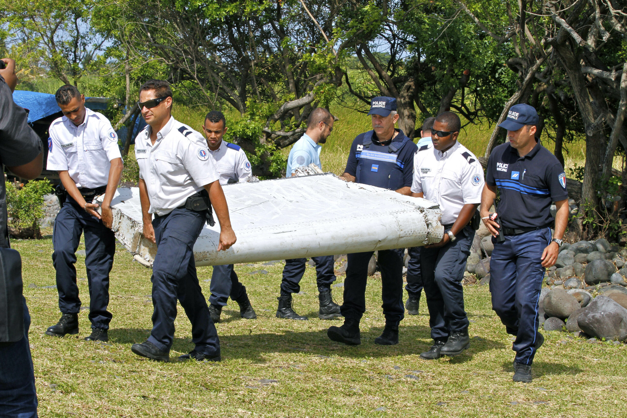 Malaysia confirms debris came from missing Flight 370