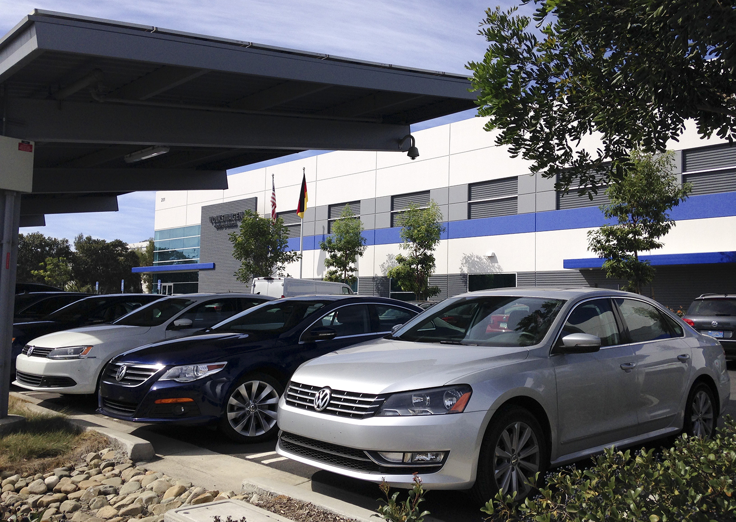 VW pulls diesel out of US