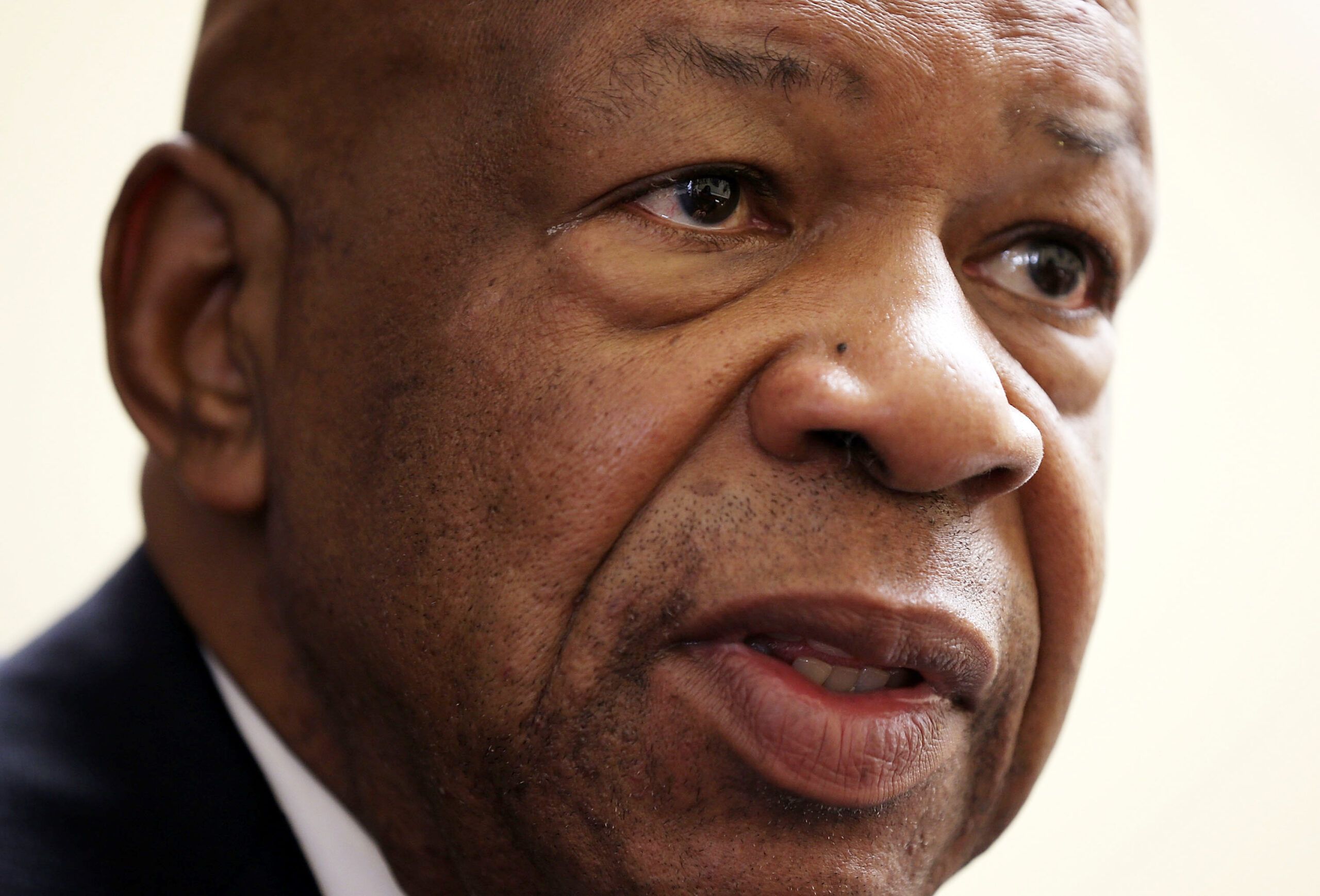 Elijah Cummings: The man who’s supposed to keep Darrell Issa in check