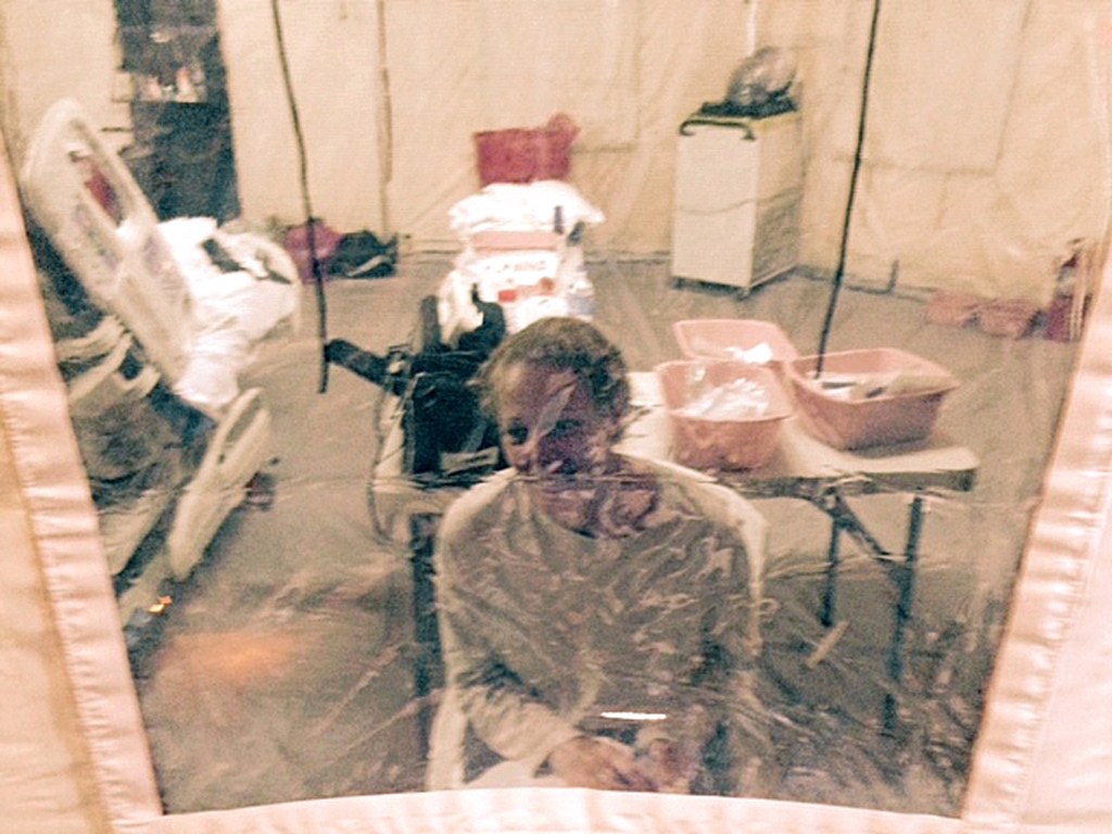 Seven in 10 Americans back mandatory Ebola quaratines