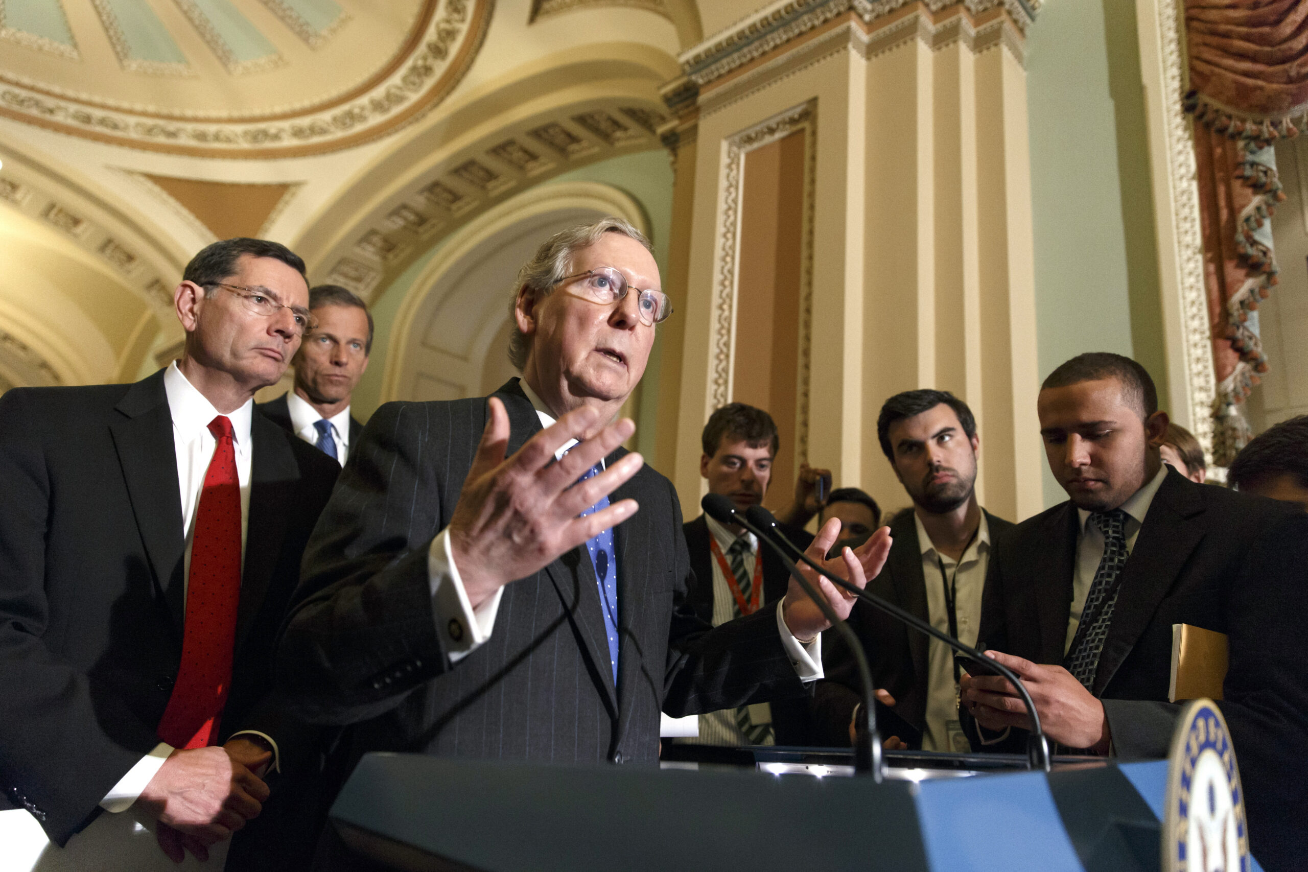 House Republicans gave Democrats 17 times as many roll call votes as Senate Democrats gave Republicans