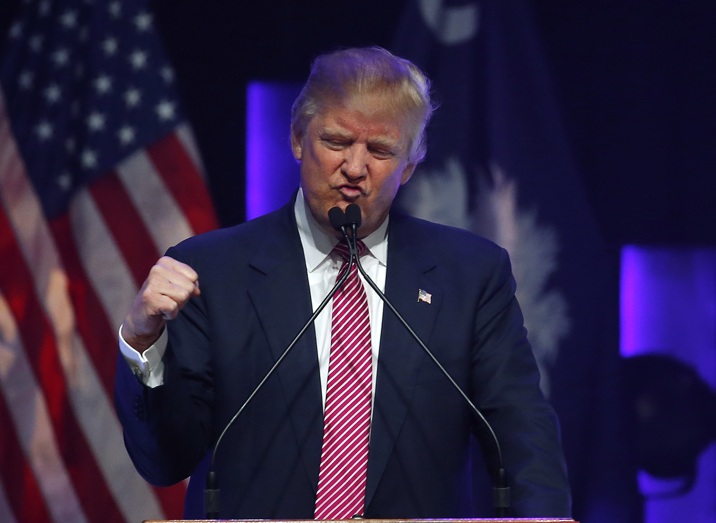 S.C. newspaper: Cut Trump’s mic at next debate