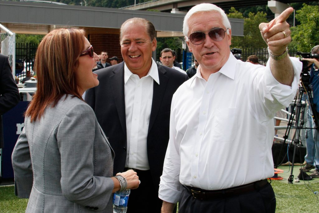 Tri-state coal interests rally before hearings