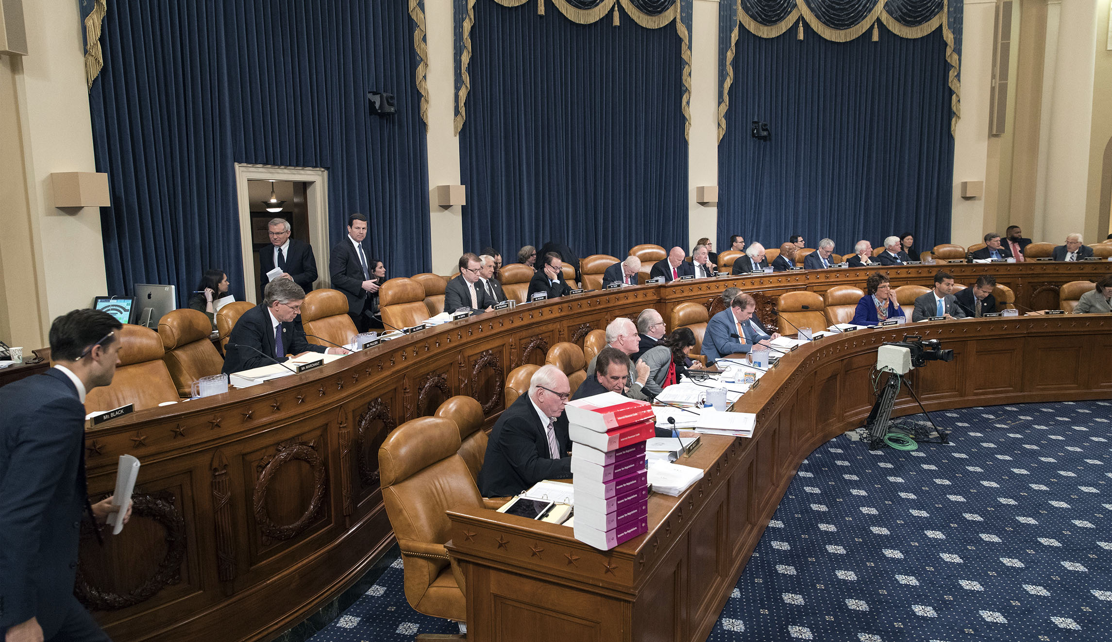 Republicans brush off Democrats’ amendments on deficits, state and local taxes