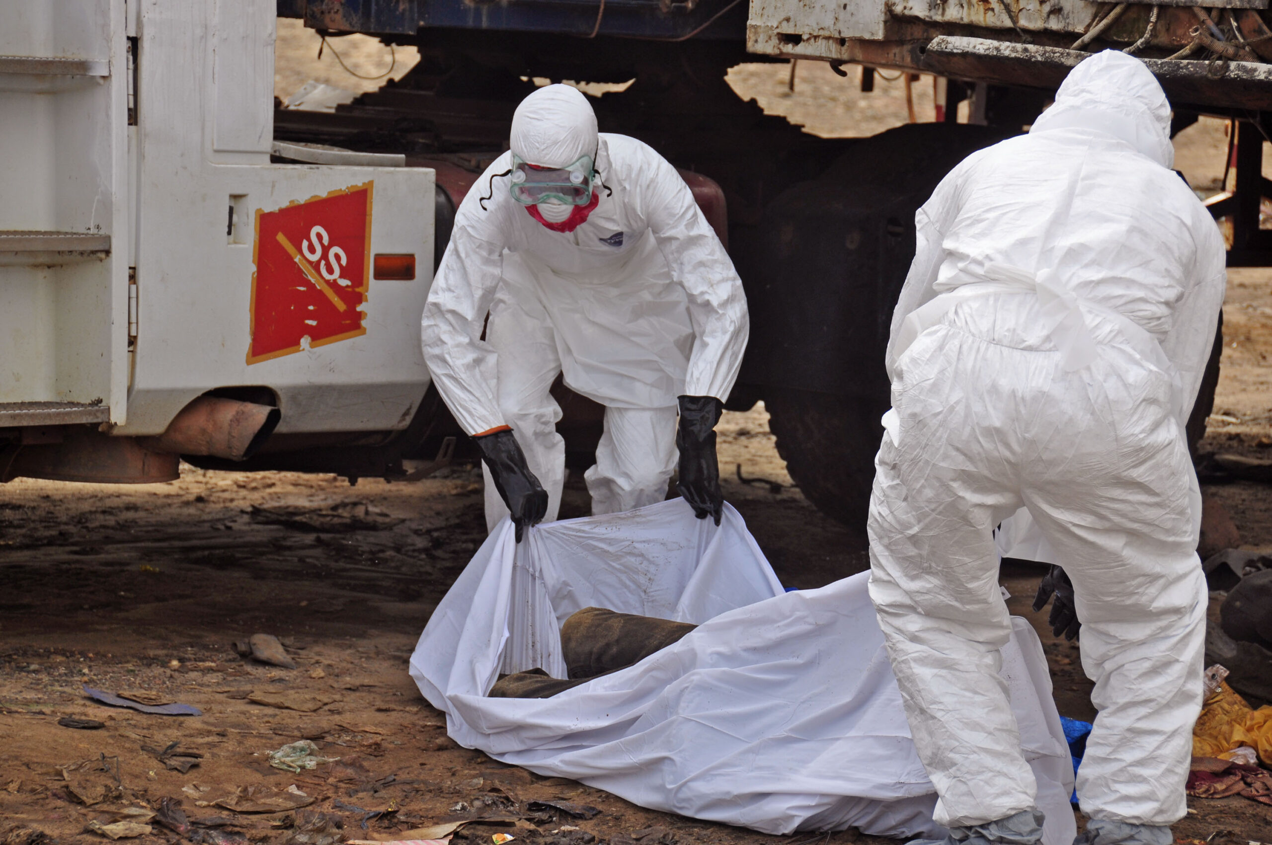 UN: OK to use untested Ebola drugs in outbreak