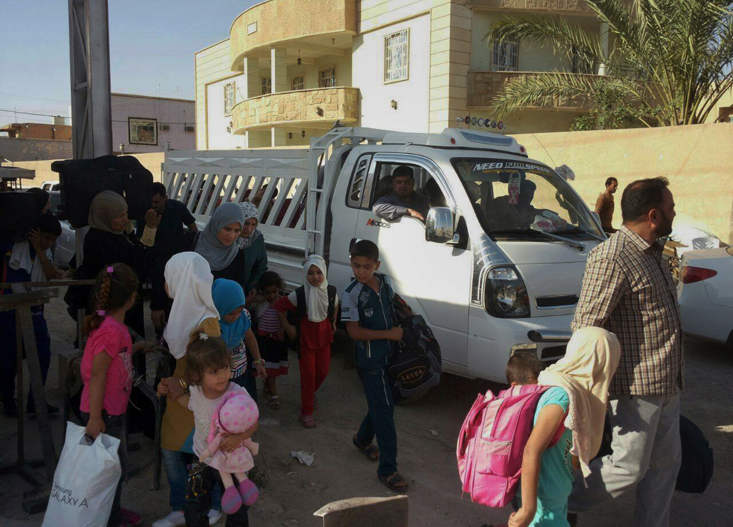 Ramadi loss renews calls for U.S. to fight ISIS on the ground
