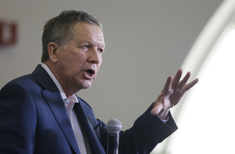 Kasich: Clinton’s call for Rick Snyder resignation the ‘definition of gall’