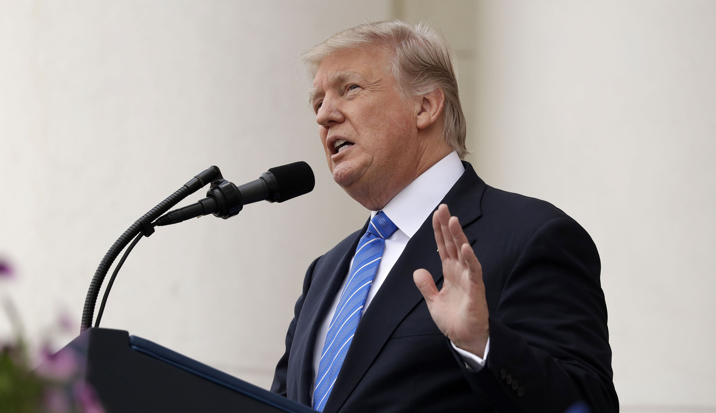 Trump to announce decision on Paris climate agreement on Thursday