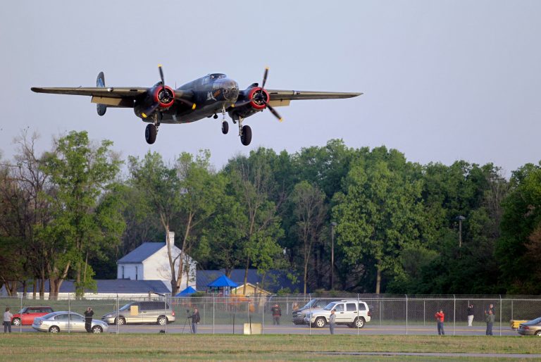 A B-25 bomber lands at Wright Patterson Air Force base in Dayton, Ohio. (AP/Mark Duncan)