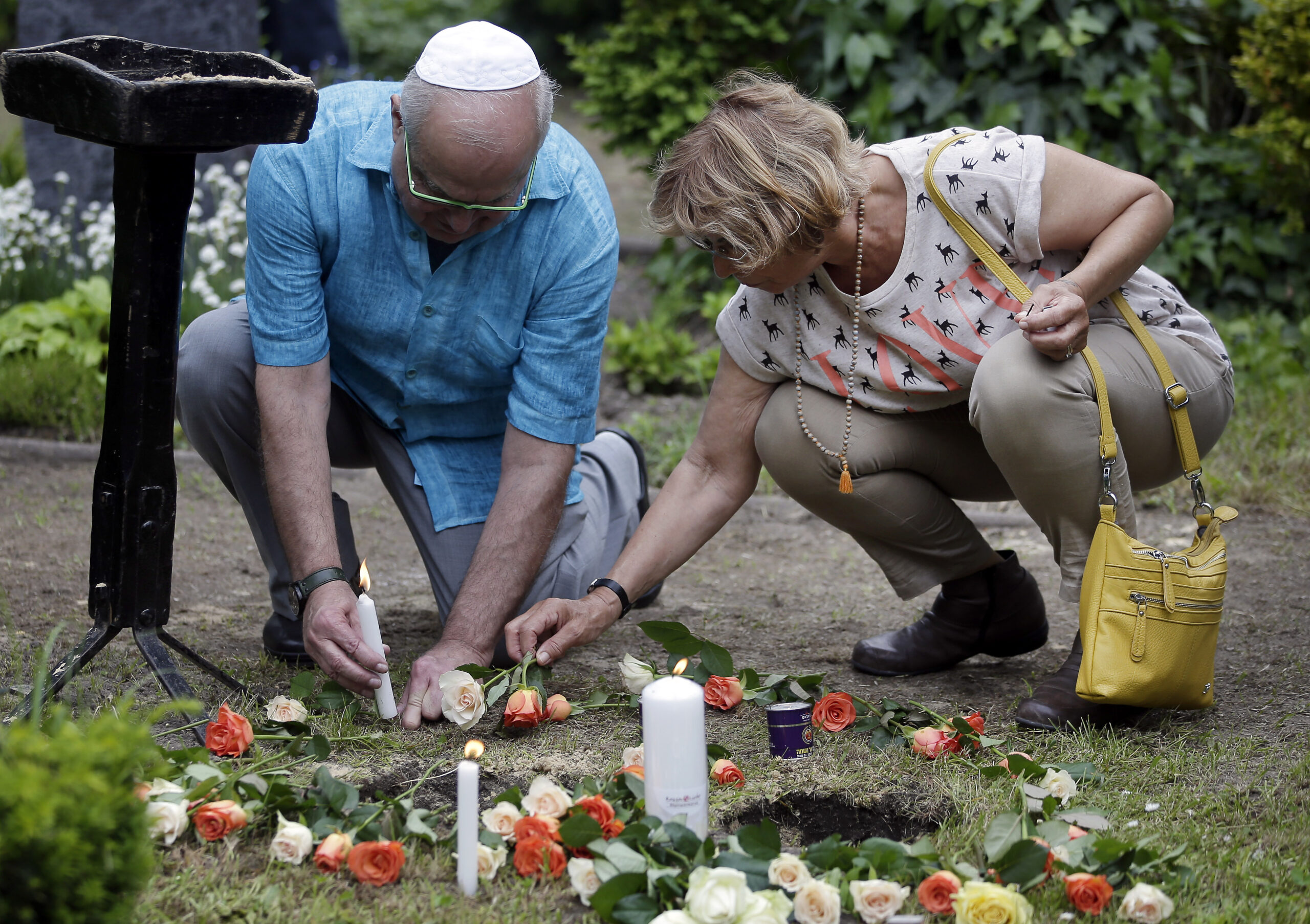 Eichmann’s Israeli interrogator reburied in Berlin