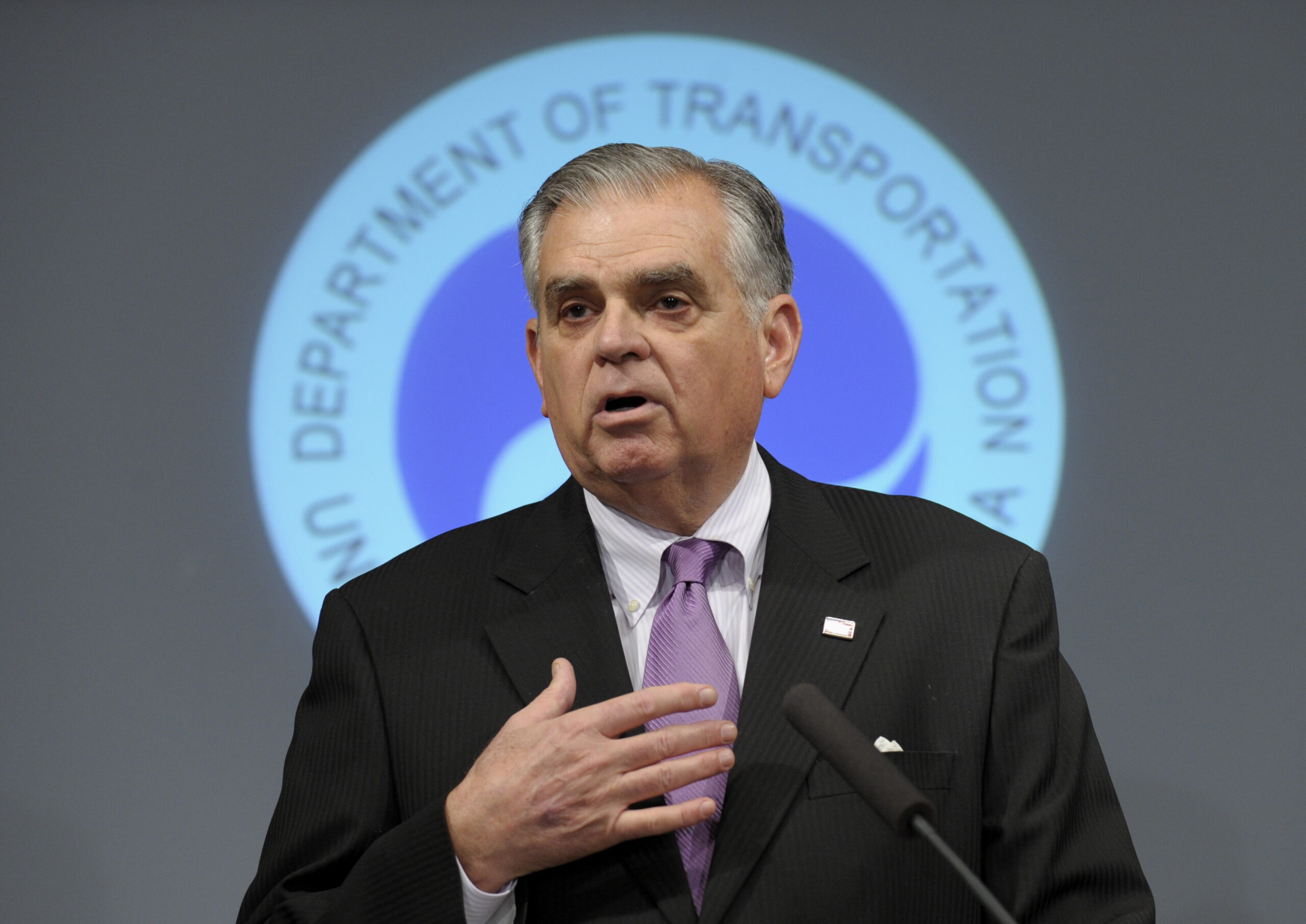 Former Transportation Secretary Ray LaHood joins law firm, says he won’t be a lobbyist