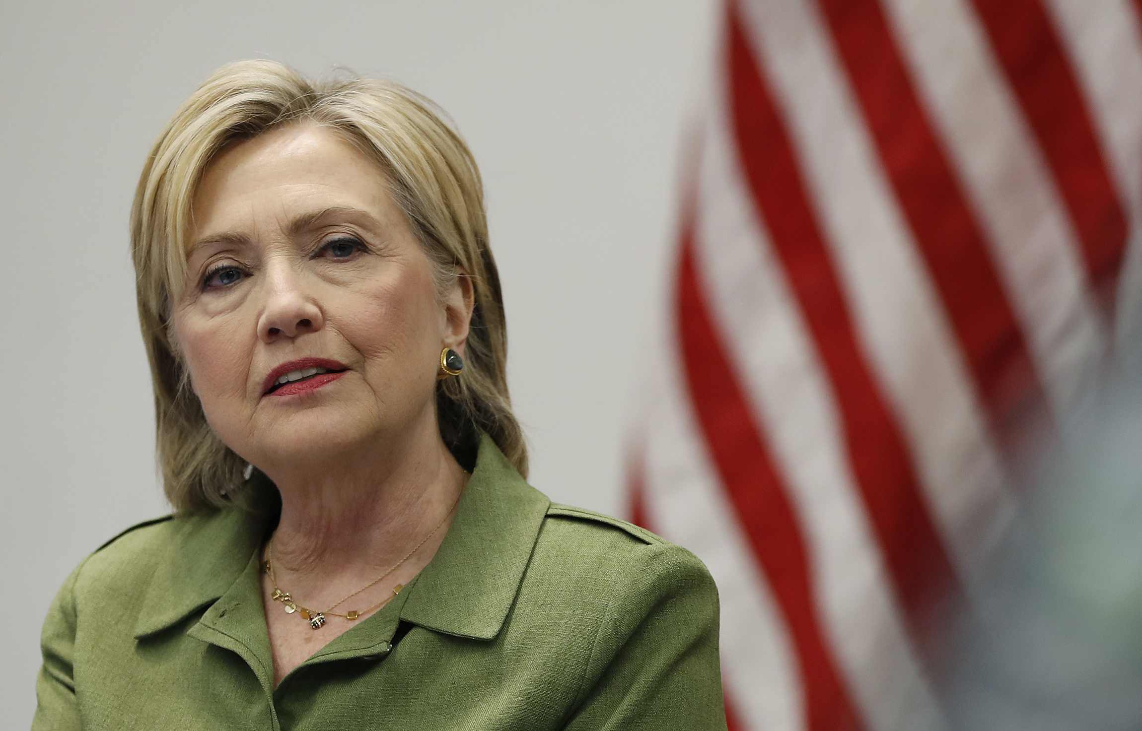 Clinton campaign scoffs at Trump’s ‘regret’