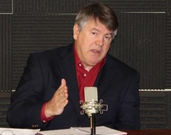 Obama’s Democratic Challenger Comes to Charlotte