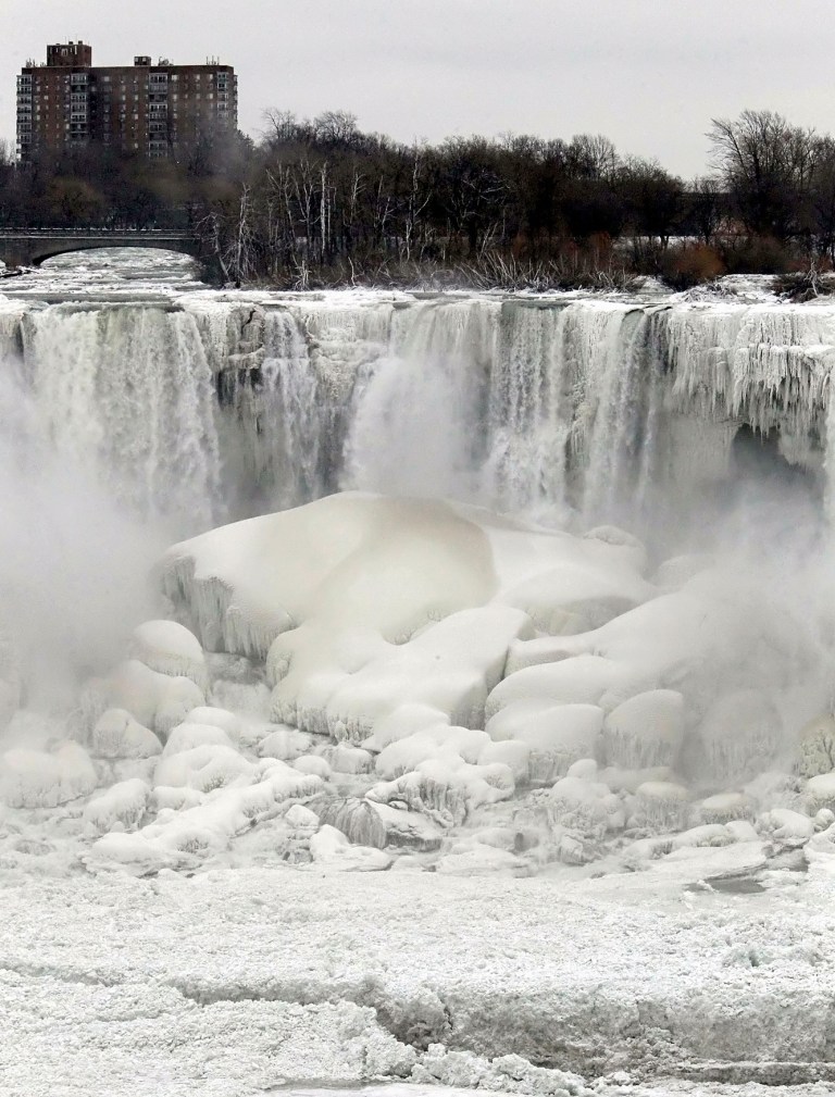 Study links polar vortex chills to melting sea ice