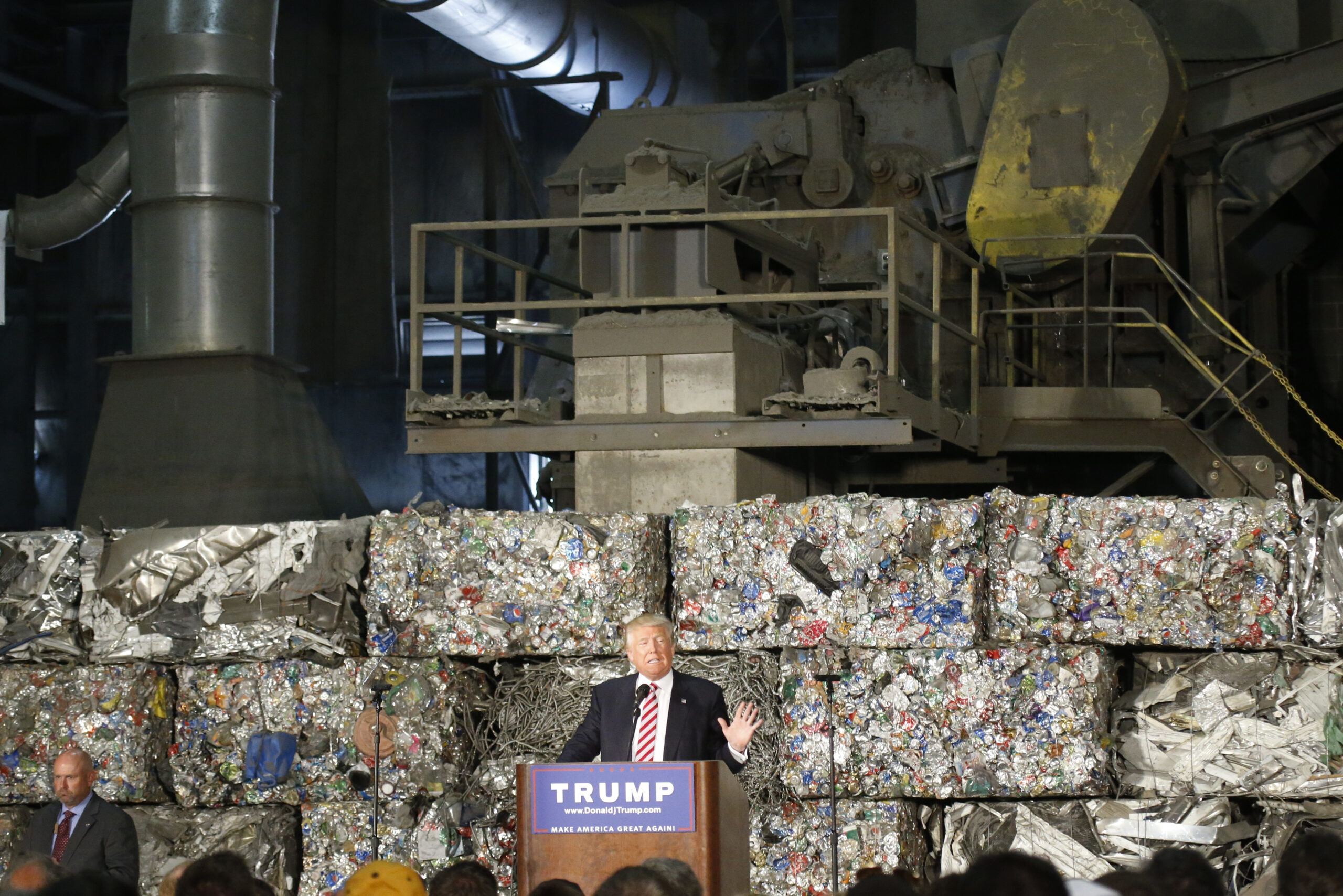 Wall Street Journal slams Trump for moving GOP to ‘Tariff Party’
