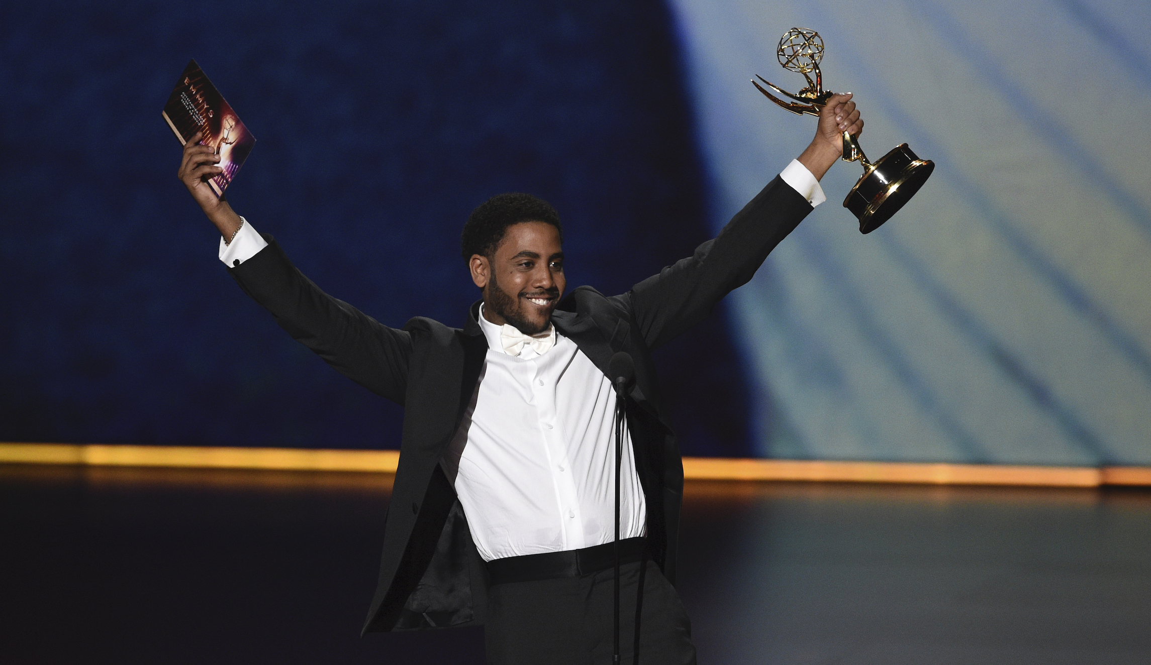 Emmy Awards receive lowest ratings of all time