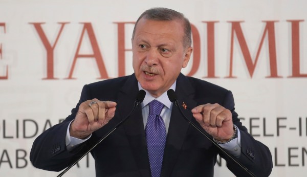 Erdoğan threatens to ‘crush the heads’ of Kurds if they do not leave buffer zone agreed to in ceasefire