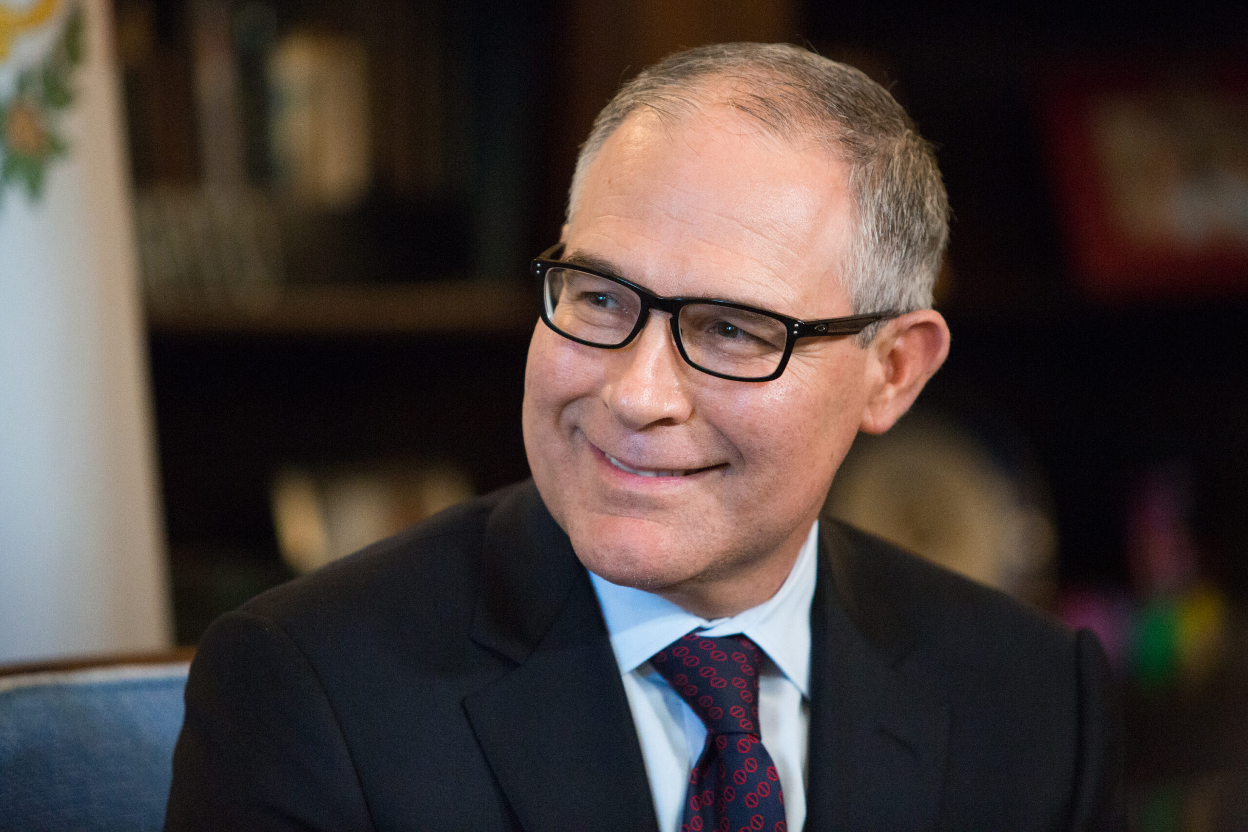 Trump to under-fire Scott Pruitt: ‘We got your back’