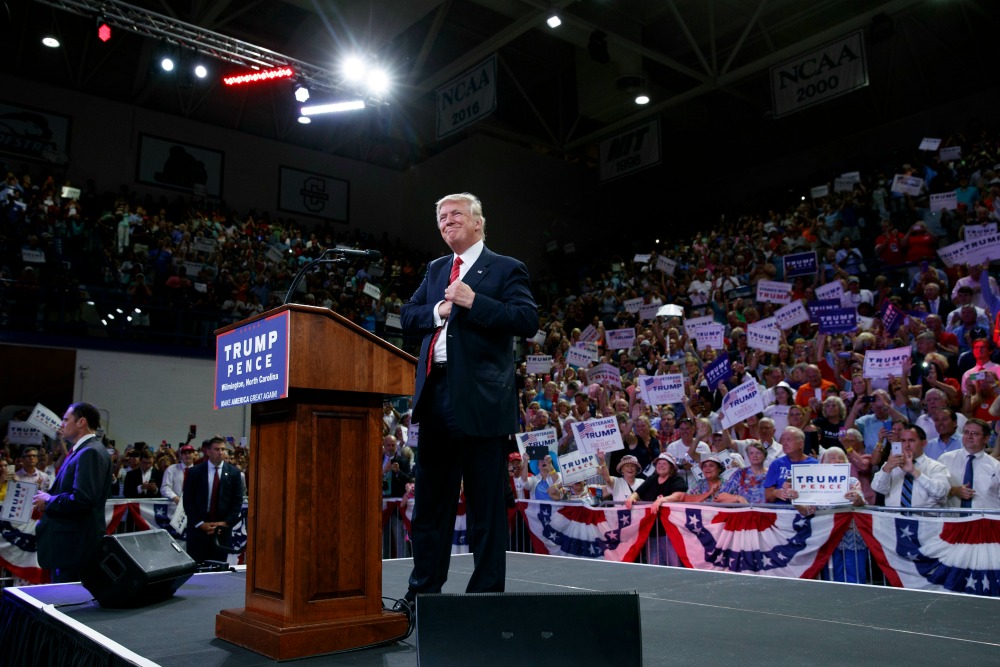 Dems pounce on Trump’s ‘2nd Amendment’ flub: ‘He should be charged with a federal crime’
