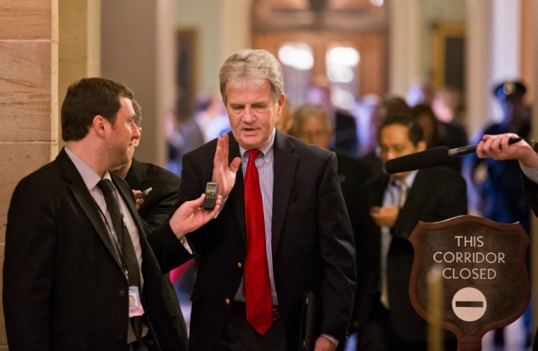 As part of his never-ending criticism of Ted Cruz, Donald Trump's Twitter feed retweeted and pushed a quote ostensibly from Tom Coburn criticizing Cruz as 