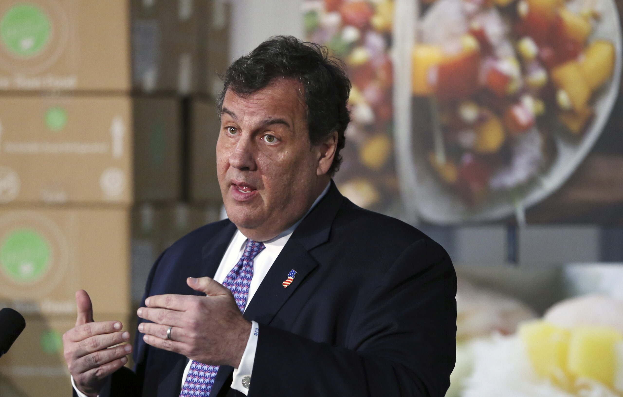 Christie caught in mysterious M&M’s maneuver