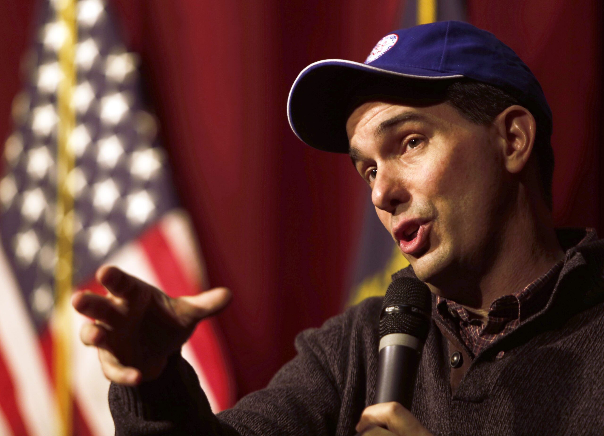 New York Times sees ‘campaign hazard’ in Scott Walker dog allergy