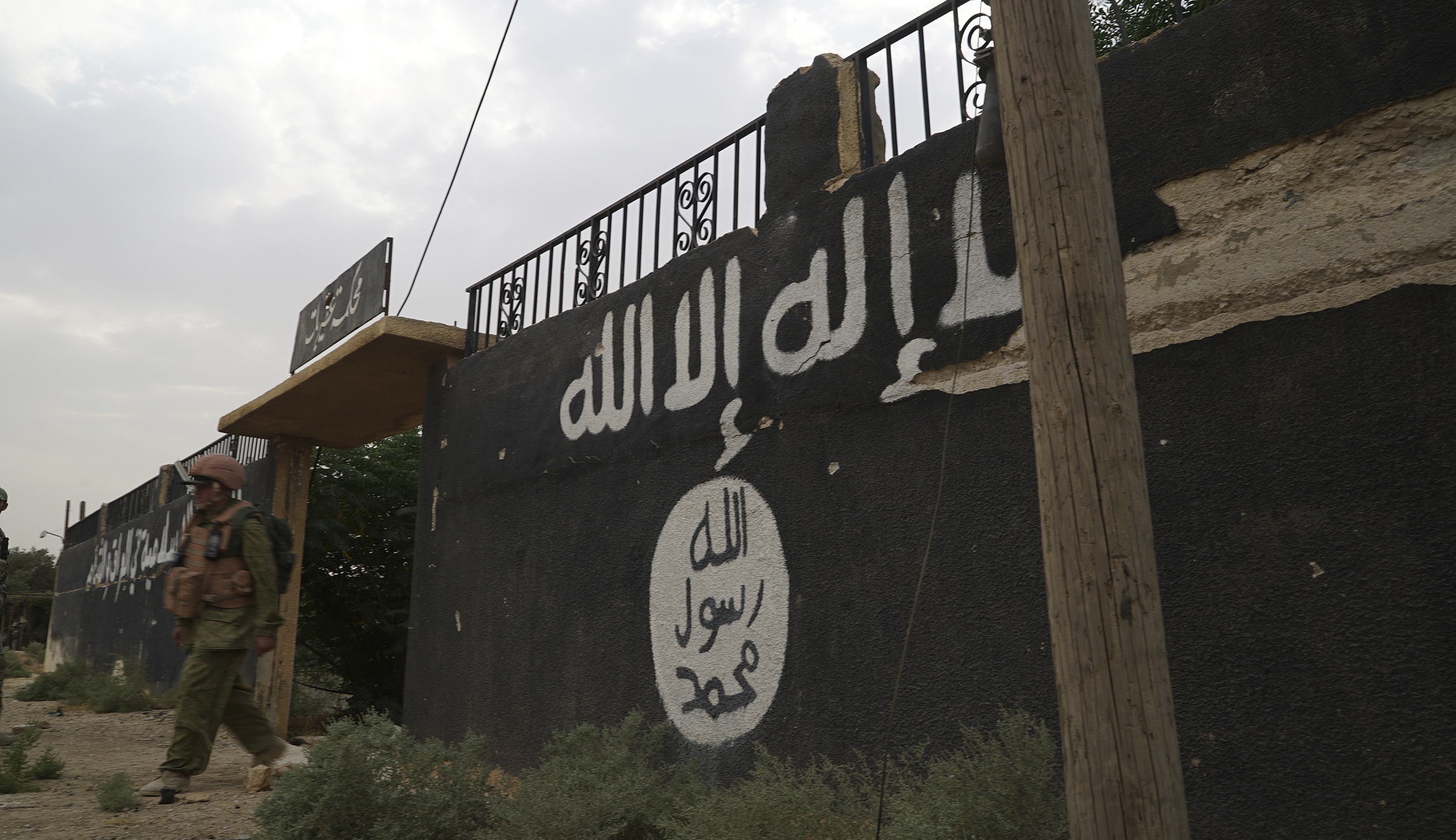 ISIS is losing badly. Should Trump or Obama get the credit?