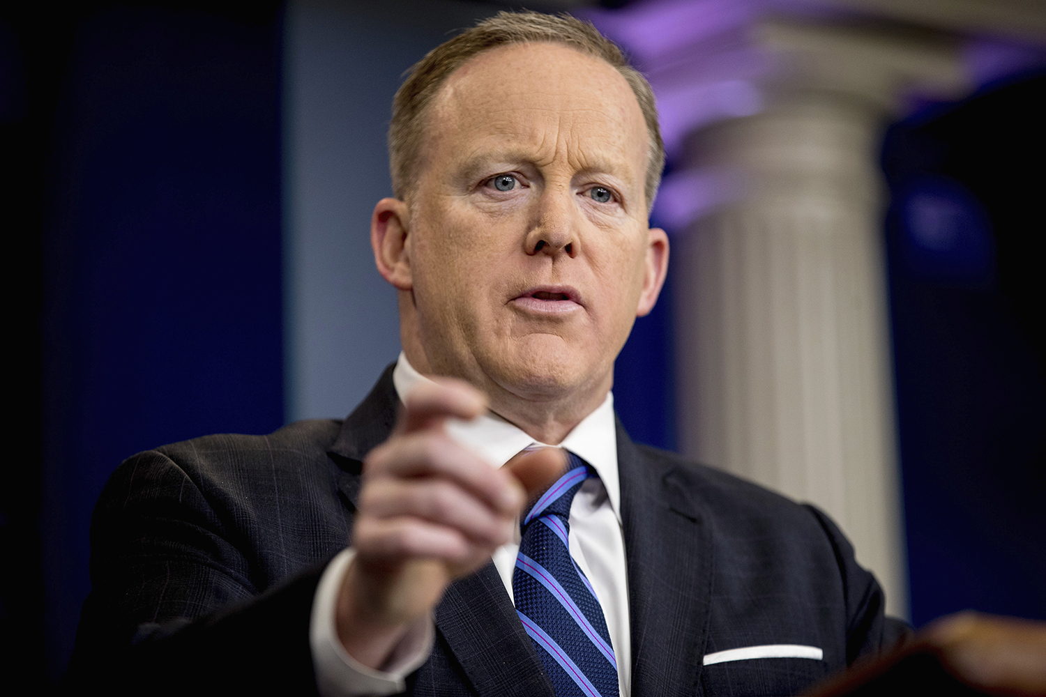 White House hints Republicans may not have tax reform plan by August