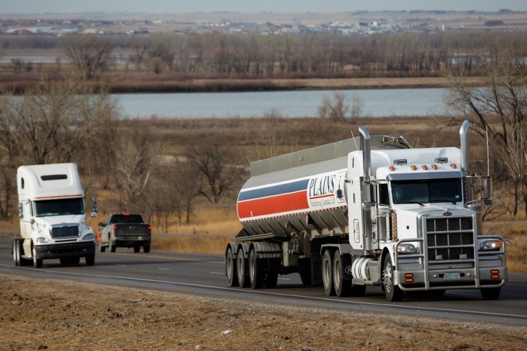 Small-town oil boom makes blue-collar capitalists