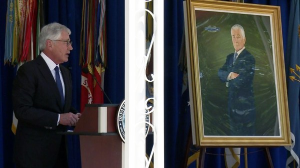 ‘Don’t make me look too damn good’: Pentagon unveils Chuck Hagel’s official portrait