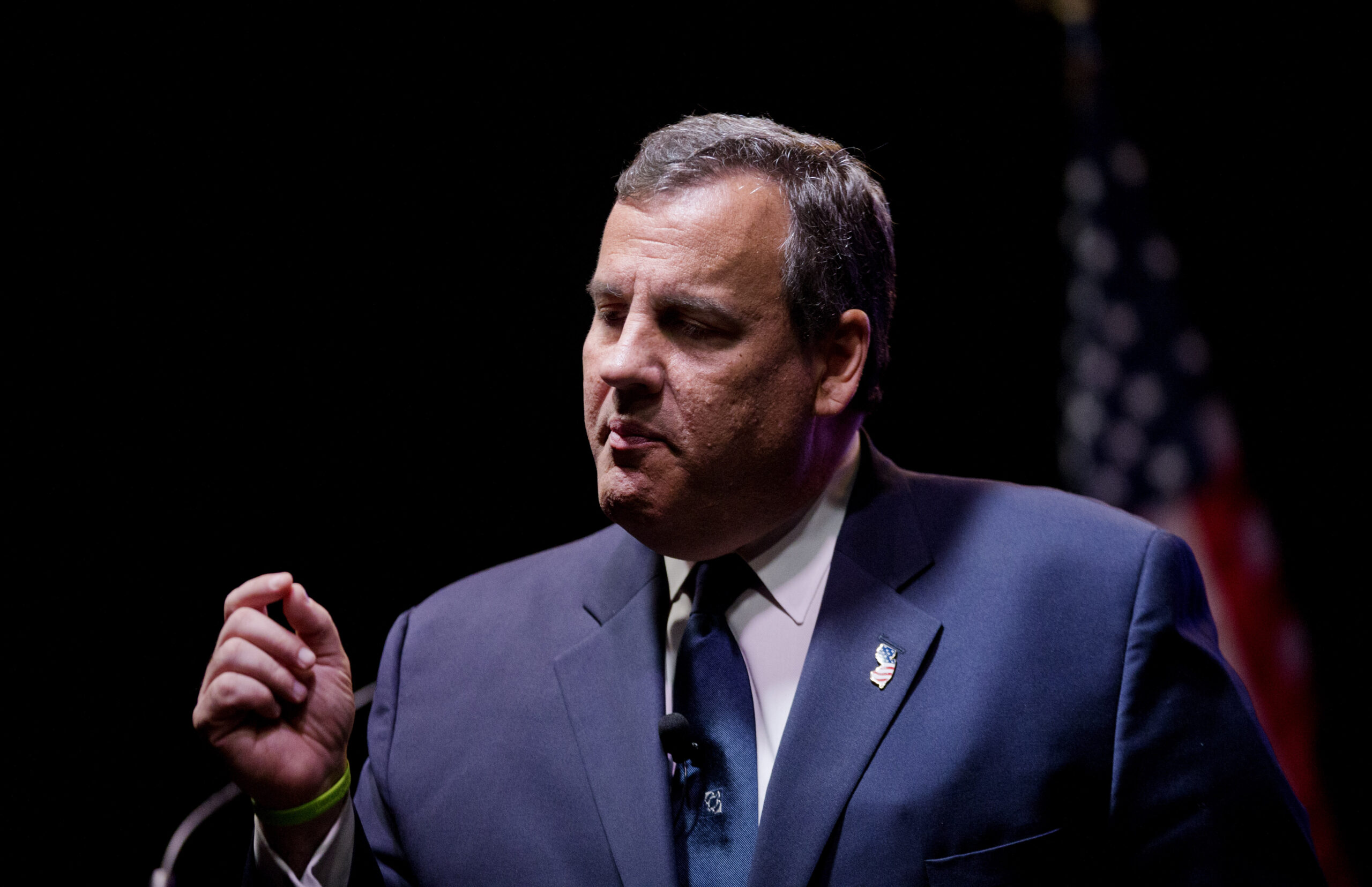 Christie misstates facts on 9/11 during heated debate with Paul