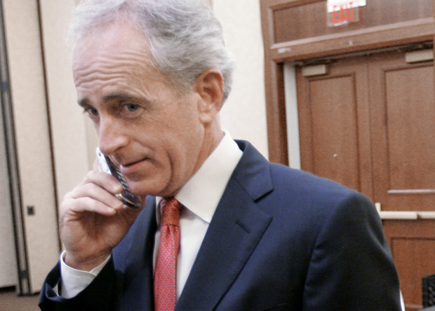 Obama phones Corker on Iran