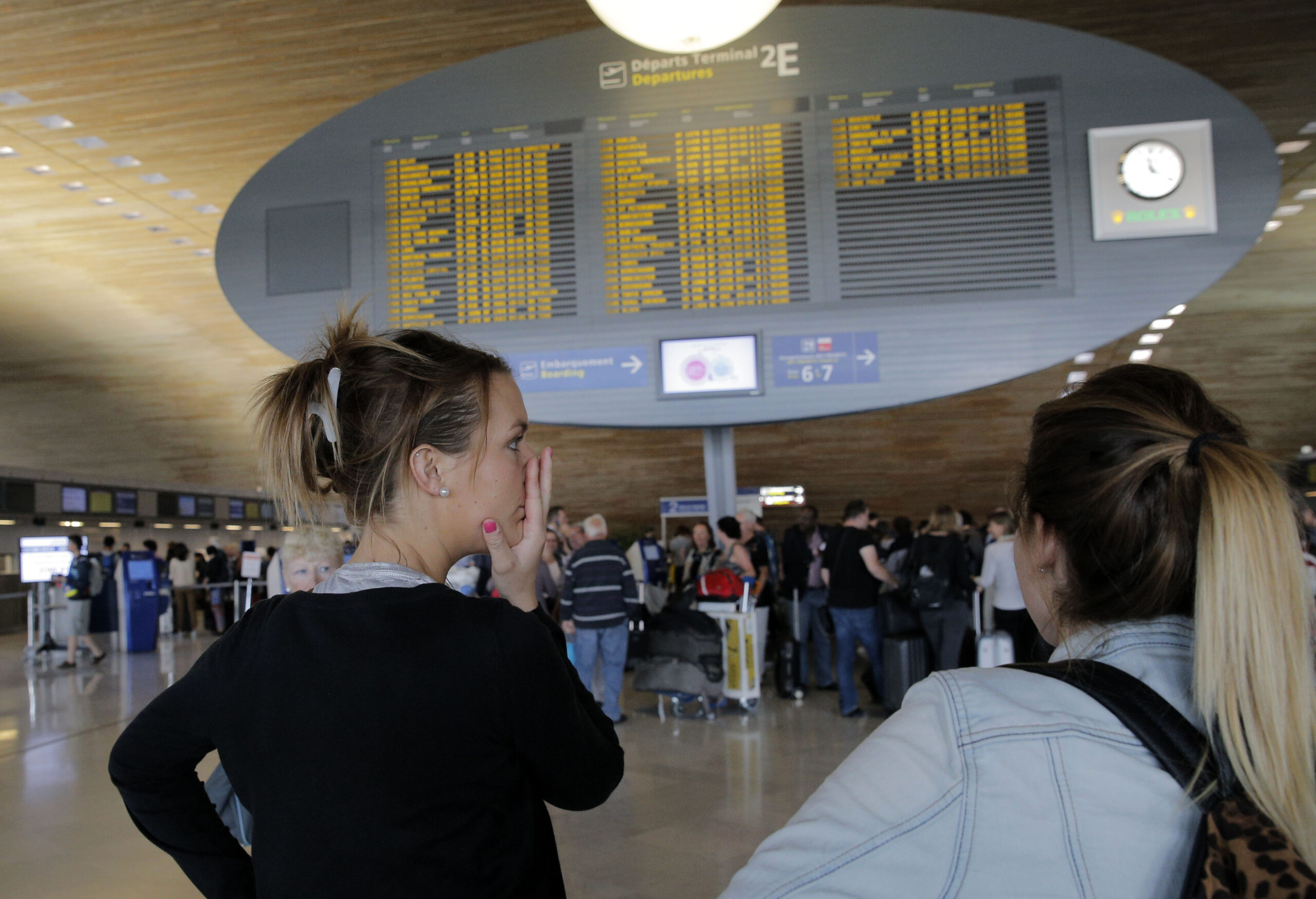 Laments, long lines amid Air France pilots’ strike