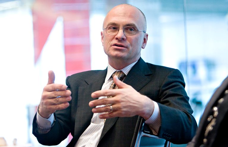 ndrew Puzder, President Trump's nominee to be secretary of labor, will withdraw from consideration Wednesday. (Daniel Acker/Bloomberg News)