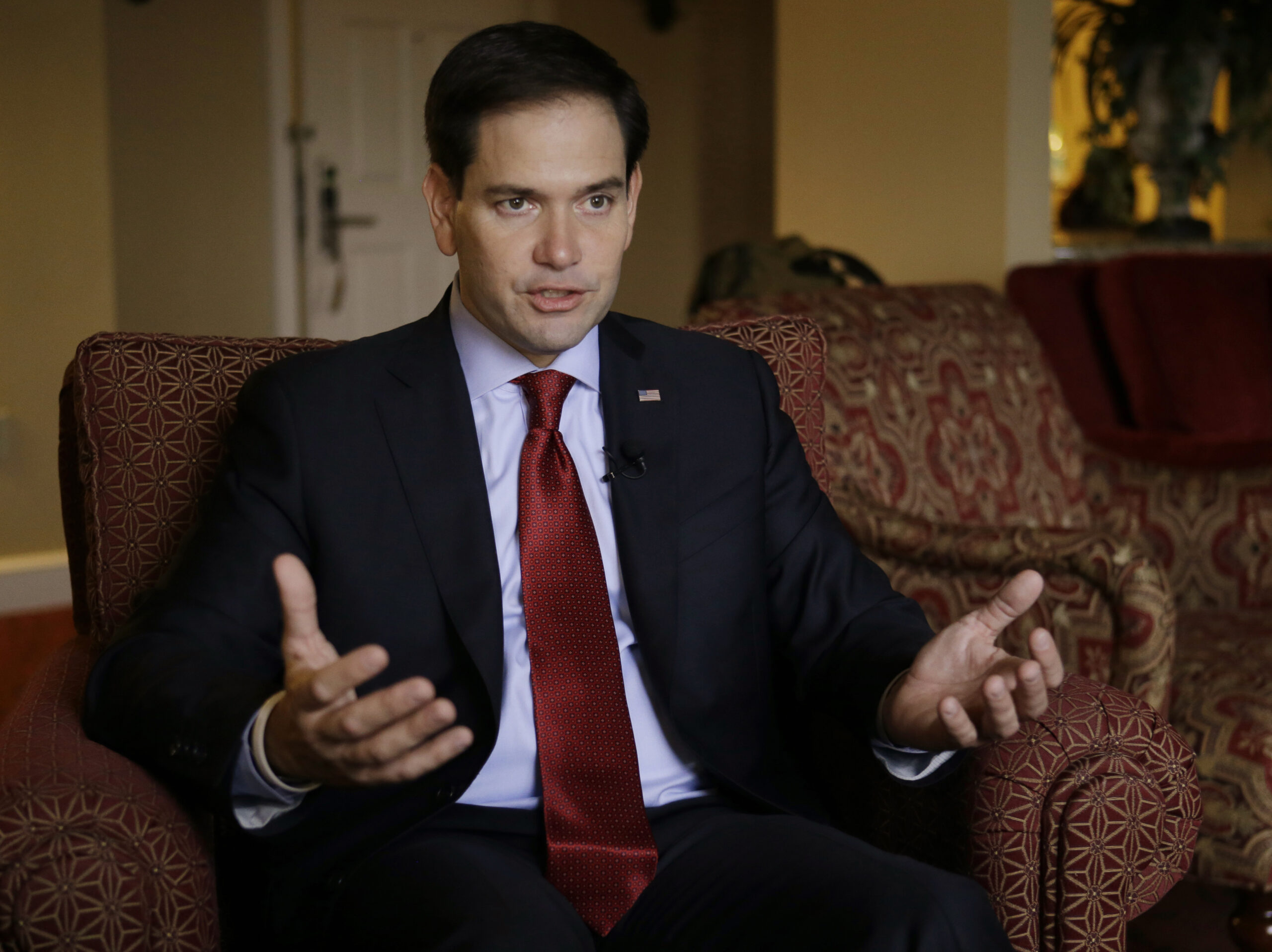 Ethics group sues to reopen probe into Rubio campaign lawyer