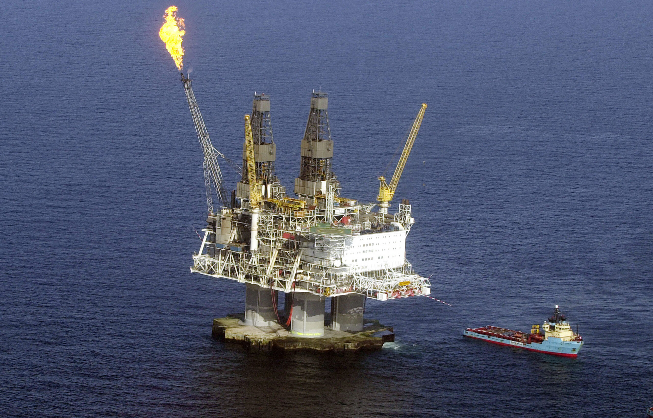 Louisiana officials: US can fight climate change, still drill for oil