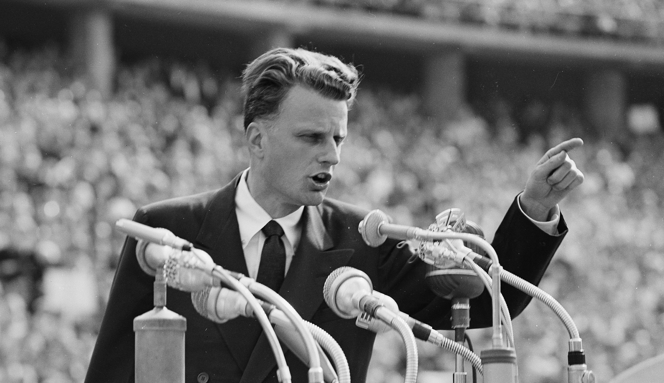 Billy Graham pointed the way to God, not government