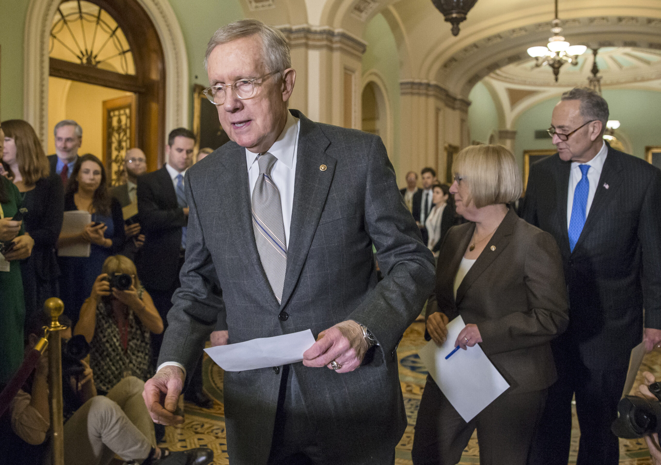 Reid mocks Rubio, Cruz for showing up: ‘It’s a big day here!’