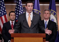 Hunter urges hold on Army secretary nominee over Green Beret case