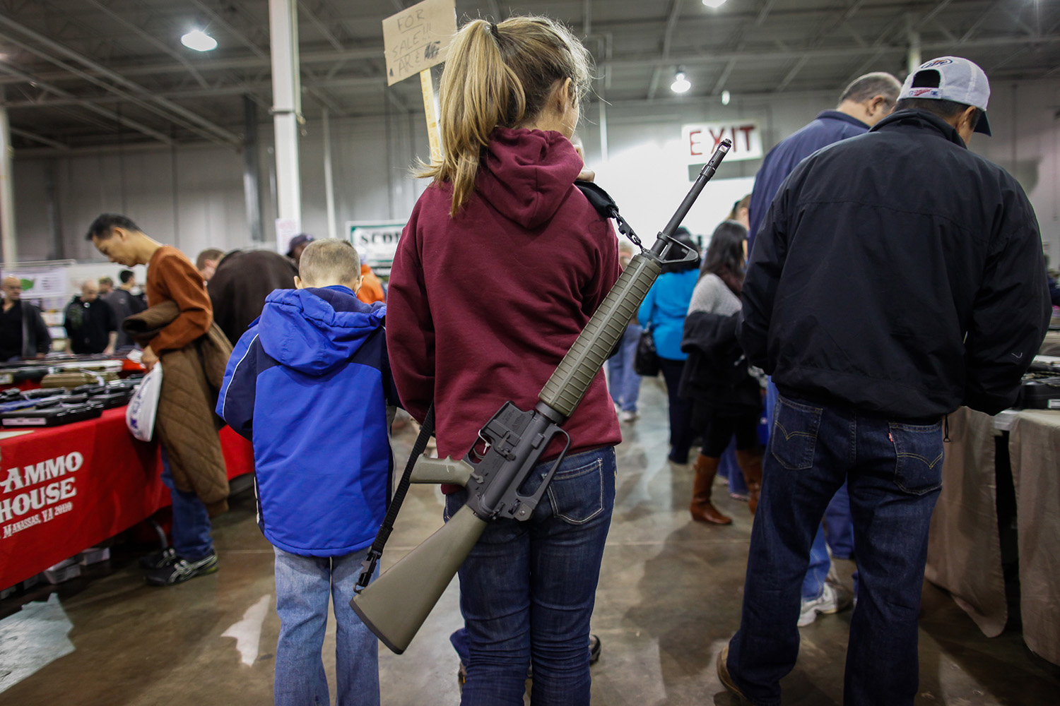 Kids can’t use machine guns under new Dem bill