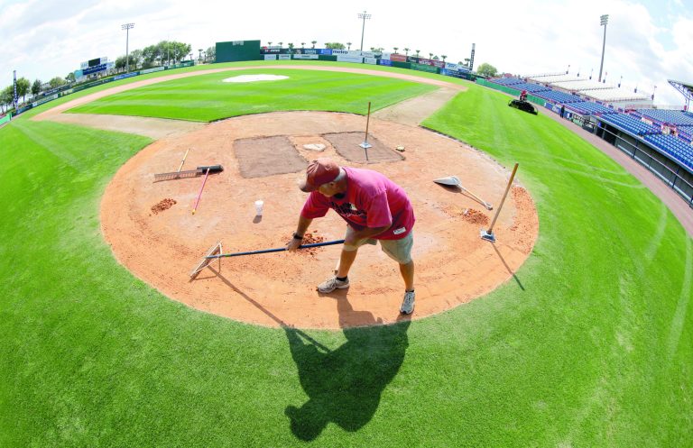 David J. Phillip/AP
The Nationals' pitchers and catchers will report to spring training in Viera, Fla., on Tuesday, and the other players will join them later in the week.