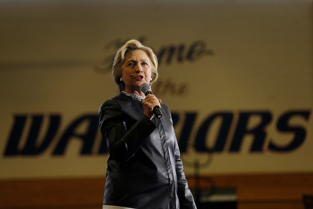 NYT columnist: Unpopular Clinton will beat Trump