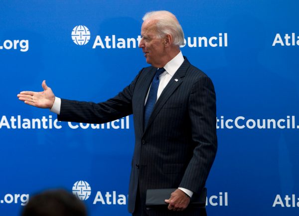 Border crisis hangs over Biden — no end in sight