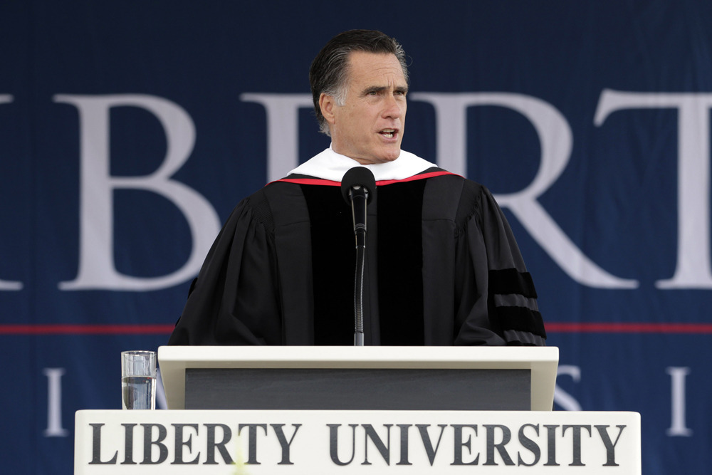 Romney urges grads to honor family commitments