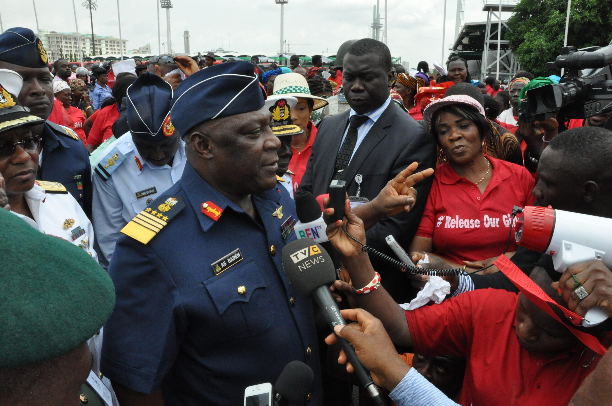 Nigerian defense chief says abducted girls located