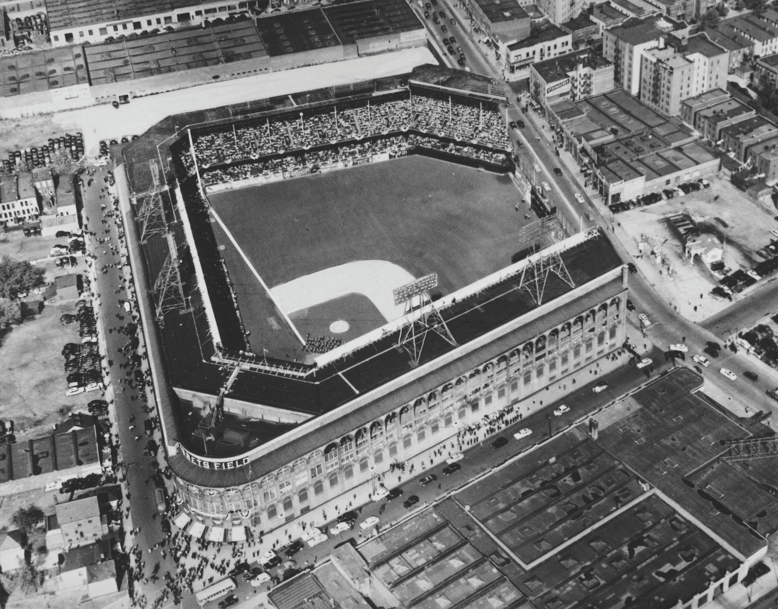 Thom Loverro: The Dodgers’ history in Brooklyn casts a long shadow over the game