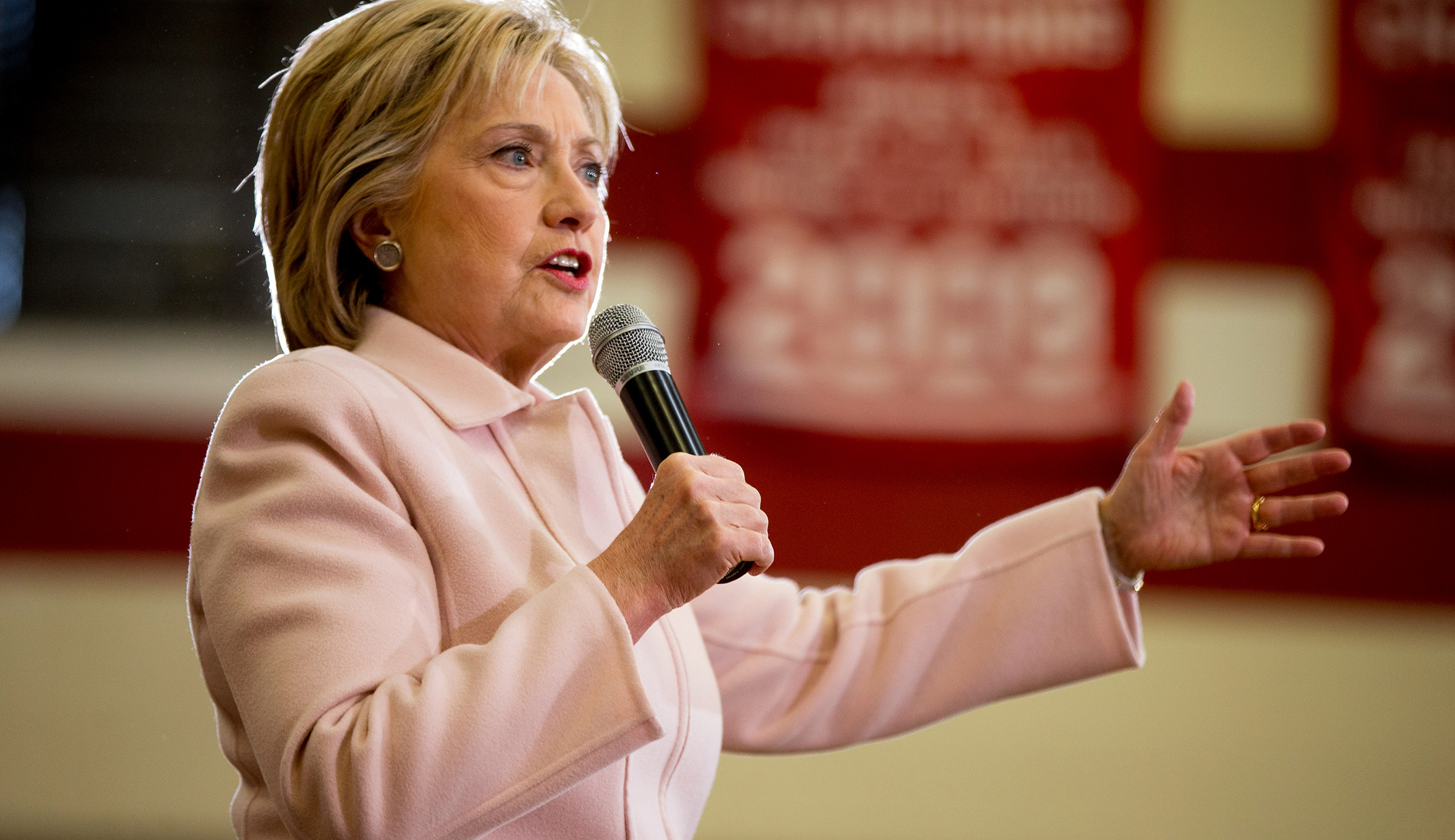 Ex-Clinton campaign manager: Hillary’s response to allegations against top adviser was disappointing
